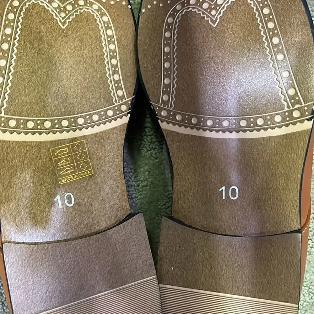 New MetroCharm Men’s 10 Brown Bucks Lace Up Shoes